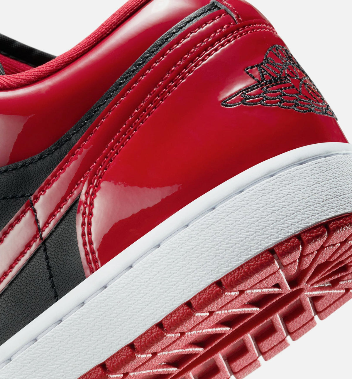Air Jordan 1 Low SE - Men's Lifestyle Sneaker (Black/Varsity Red/White)