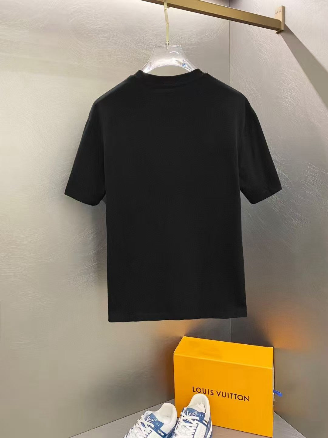 Amiri Multi‑Headed Snake Front Graphic Crew‑Neck Short‑Sleeve T‑Shirt
