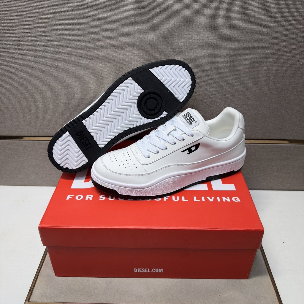 Diesel Men's White and Black Low-Top Sneakers