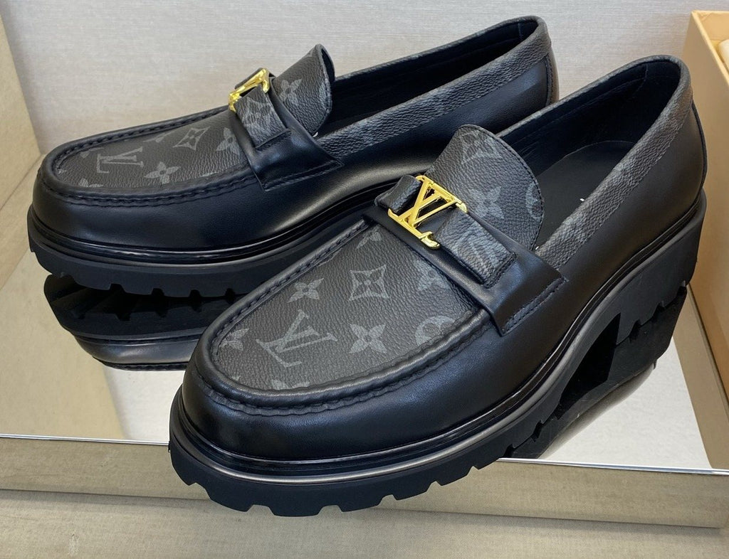 Louis Vuitton Men's Black Monogram Lug Sole Loafers - Moc-Toe Stitching