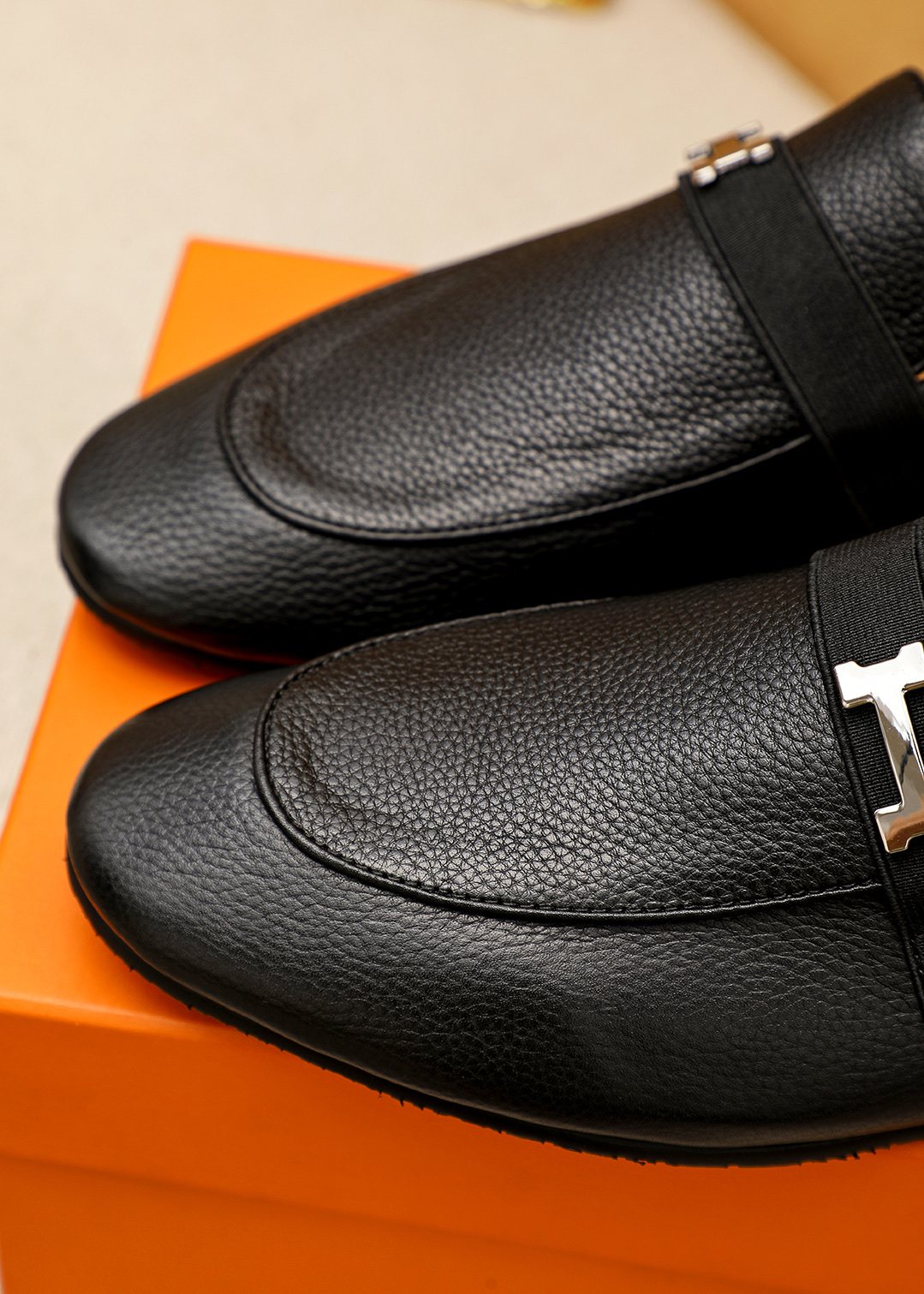 Hermès Black H-Hardware Loafers - Low-Profile Sole