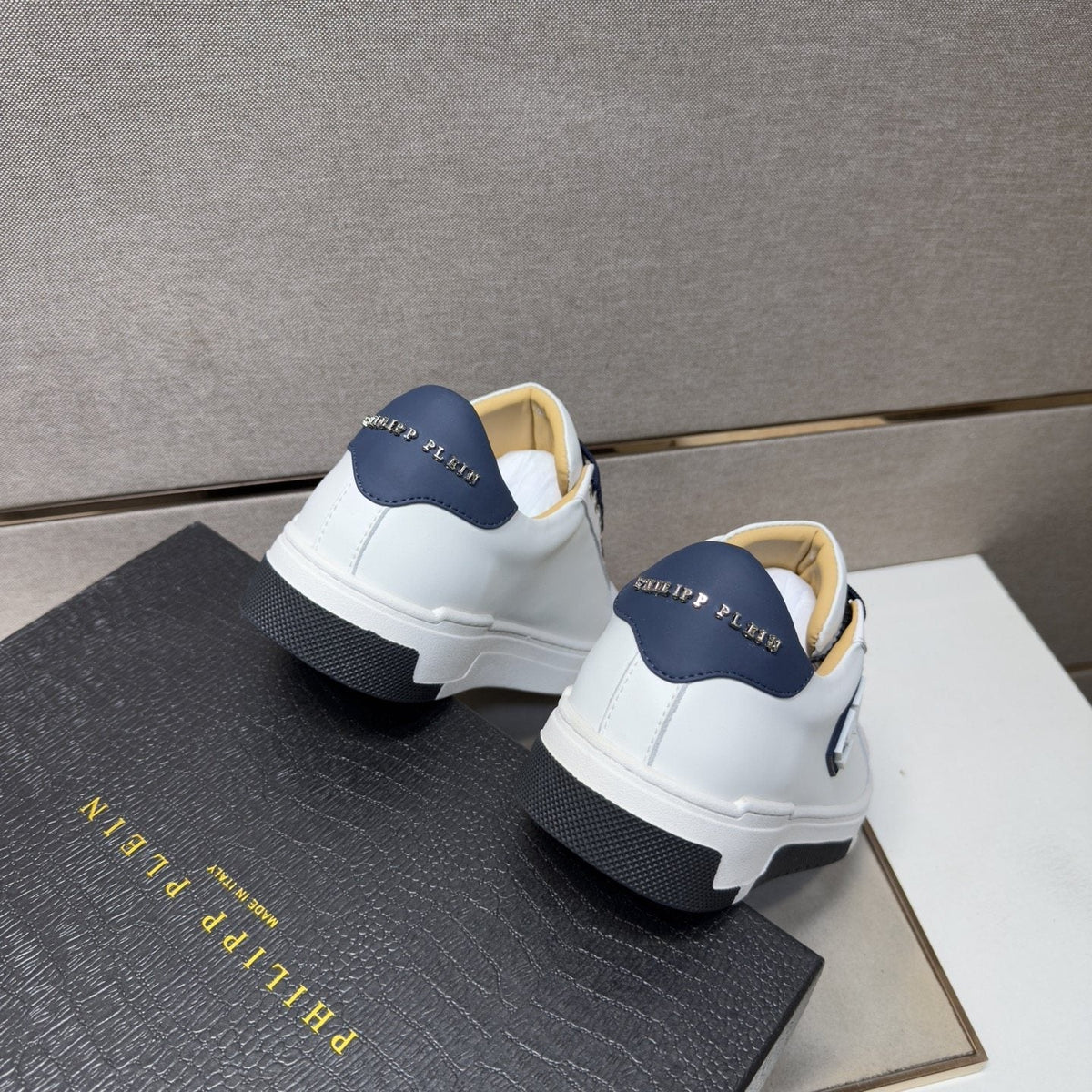 Philipp Plein Hexagon Emblem Sneakers