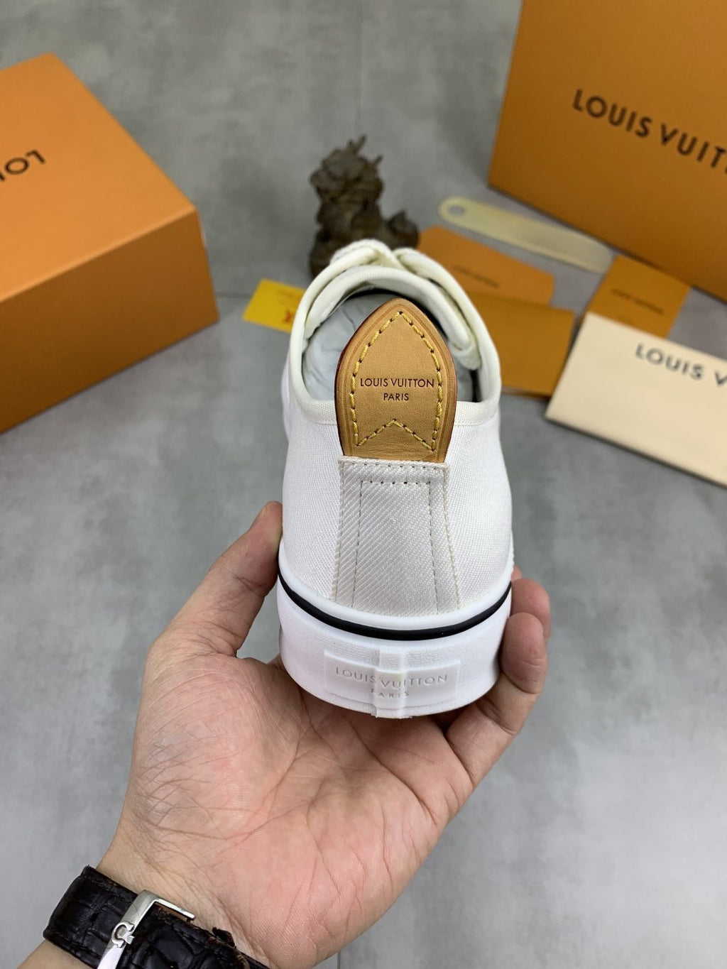 Louis Vuitton Run 2.0 Low-Top Sneakers